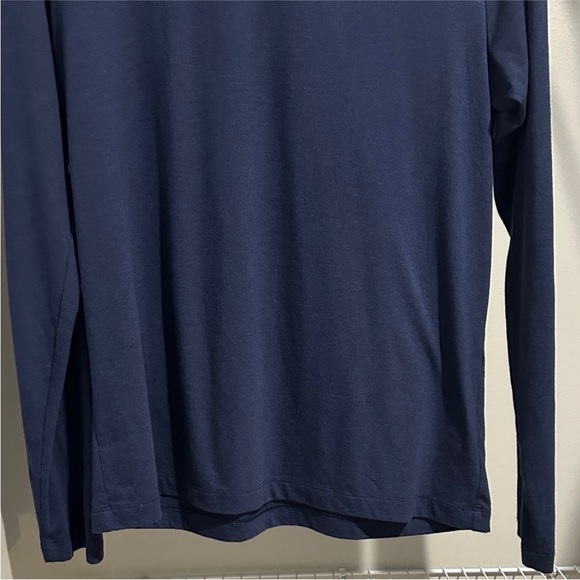 ALO Yoga Navy Blue Core Hooded Runner Long Sleeve Top - Picture 2 of 4